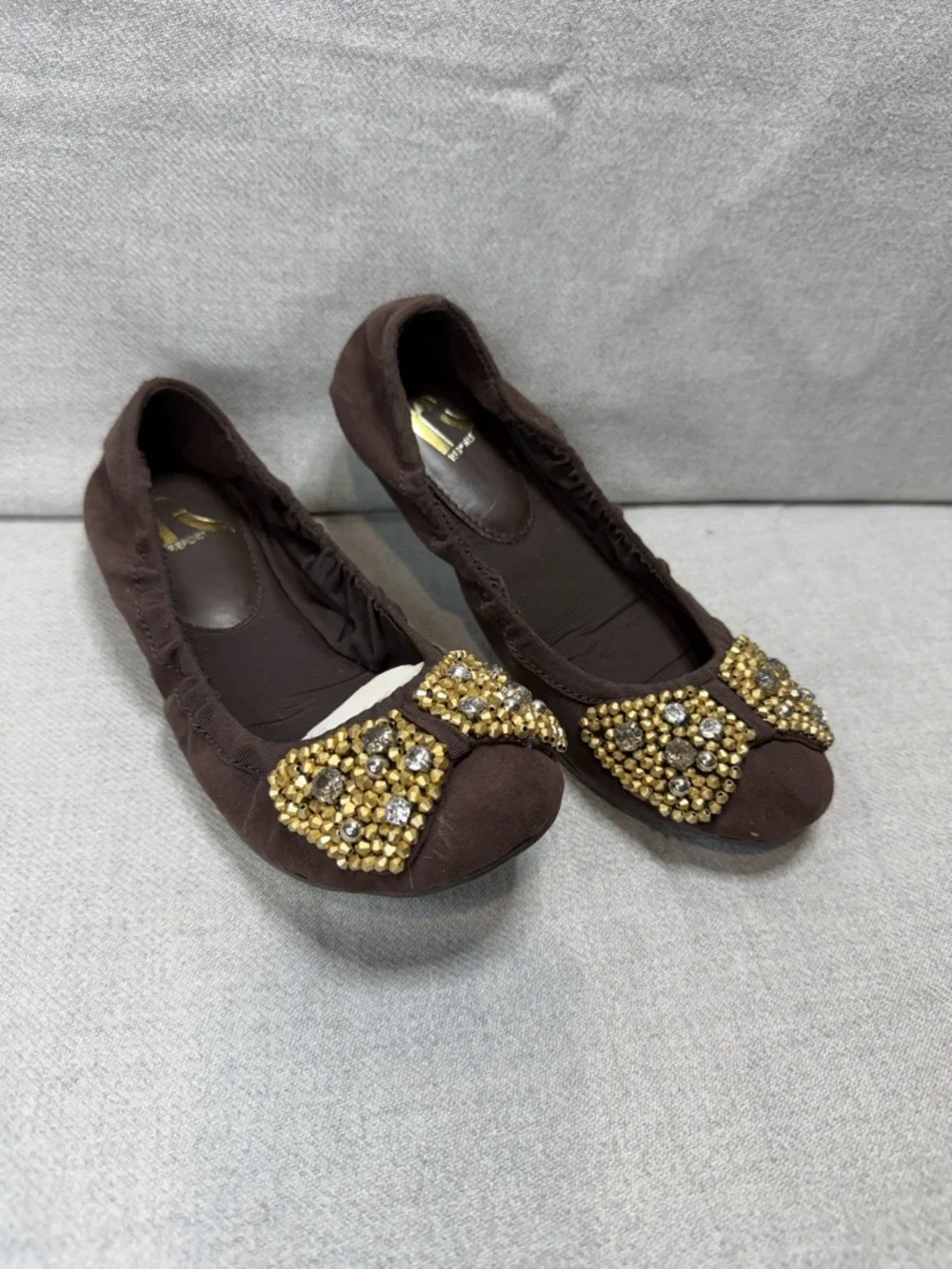 NWOT Report Dark Brown Slip-On Ballet Flats with Gold Accent Bow W5.5